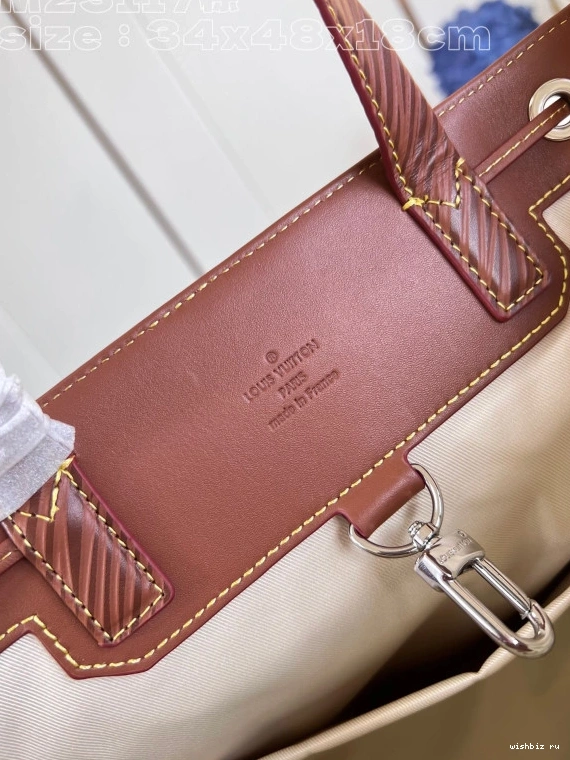 WIS LOUIS Noé Maxi Sling VUITTON 0217